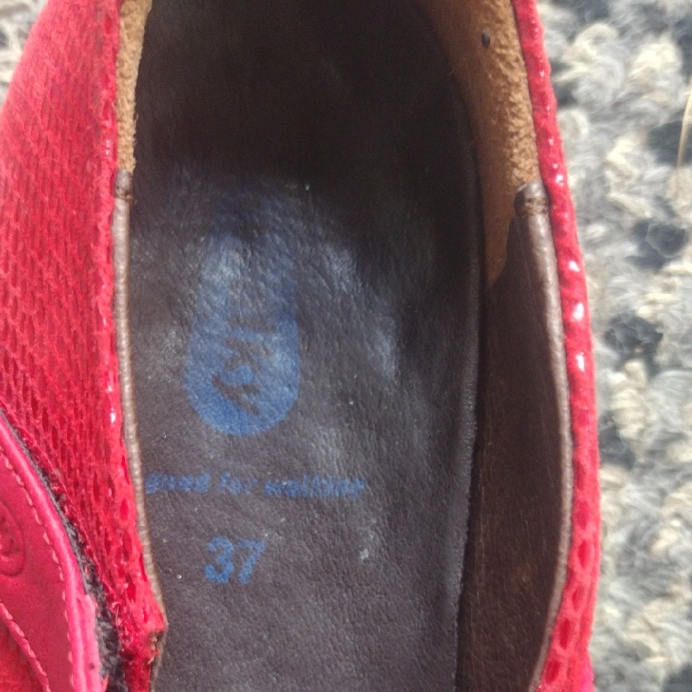 Wolky Red Leather Mary Jane Flats - Picture 2 of 9